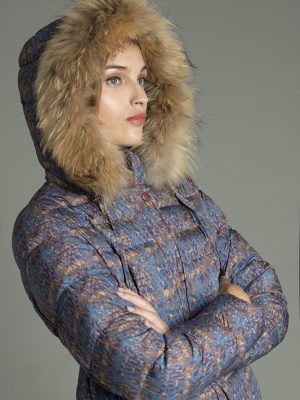 Alternative view of PARKA Estefanía Rodriguez 7416 J83